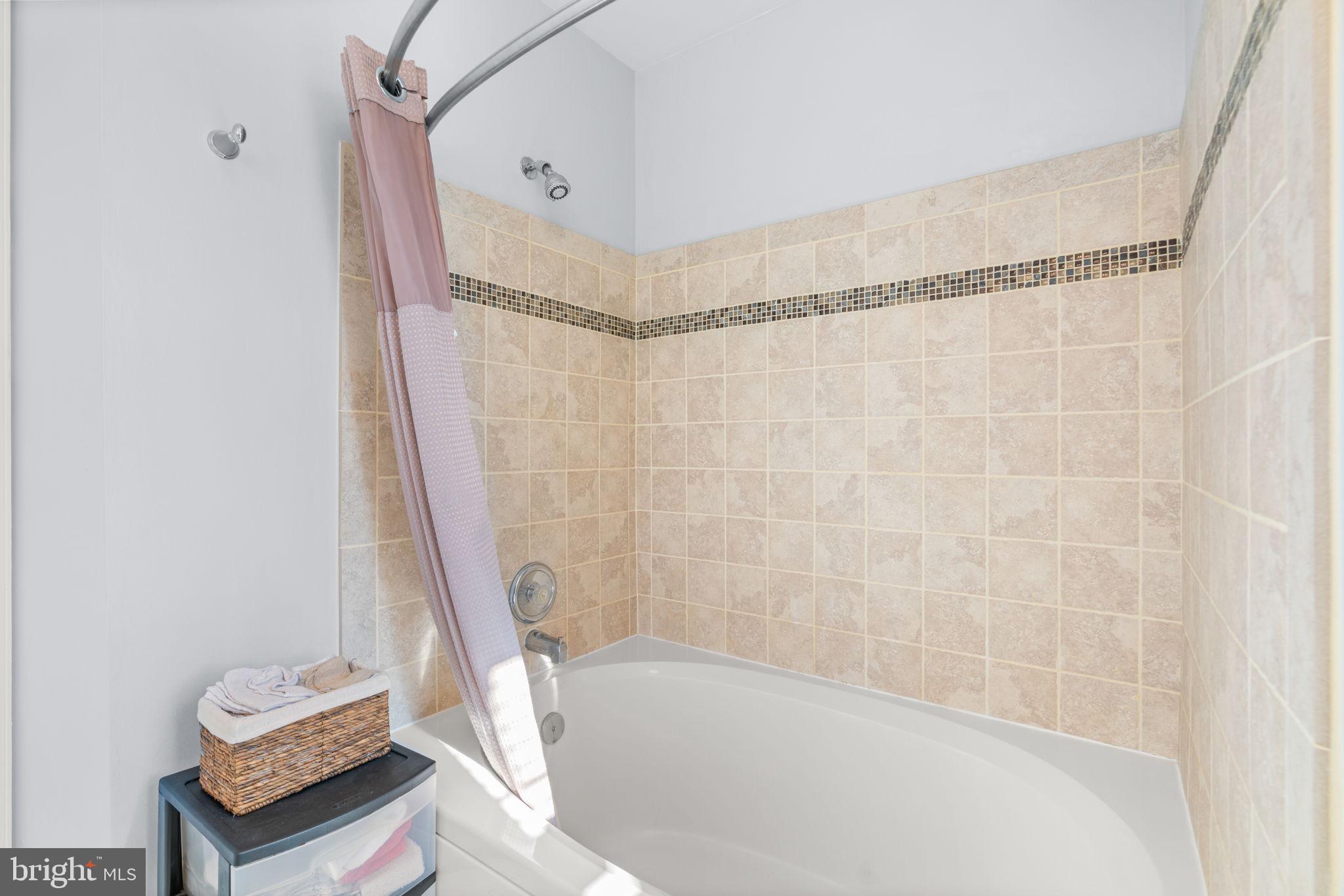 308 GATEHOUSE LANE D 308D