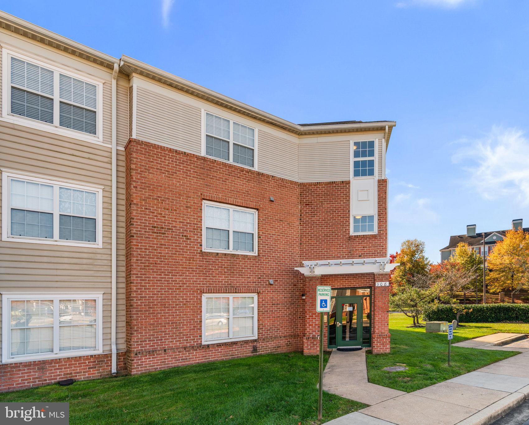 308 GATEHOUSE LANE D 308D