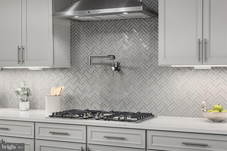 1418 CRANESBILL LANE