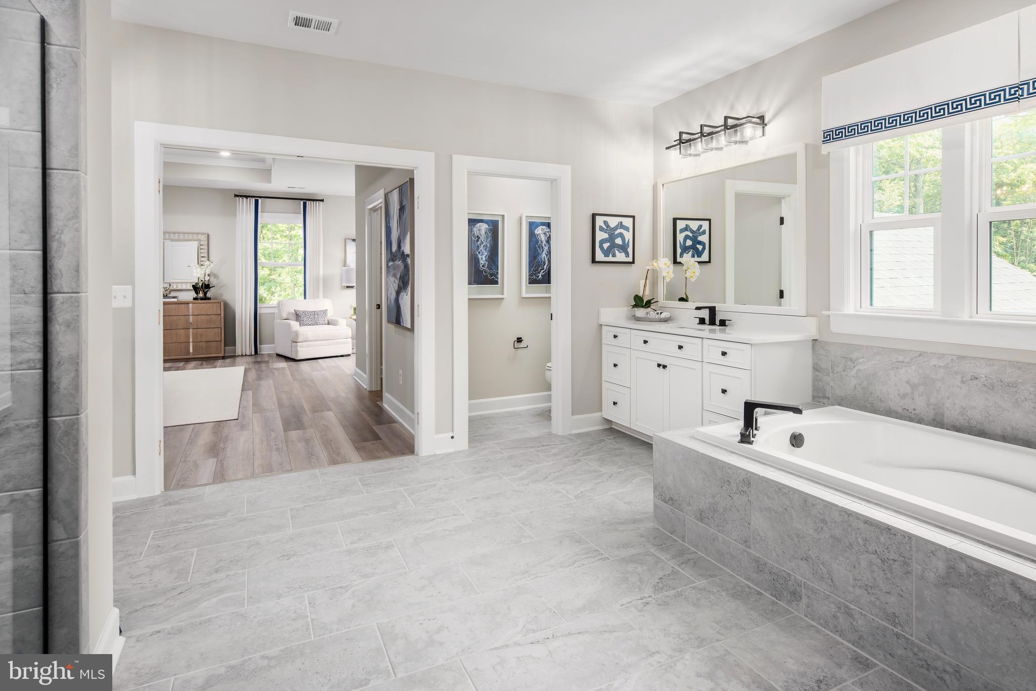 1484 LAVENDER CLIFF WAY