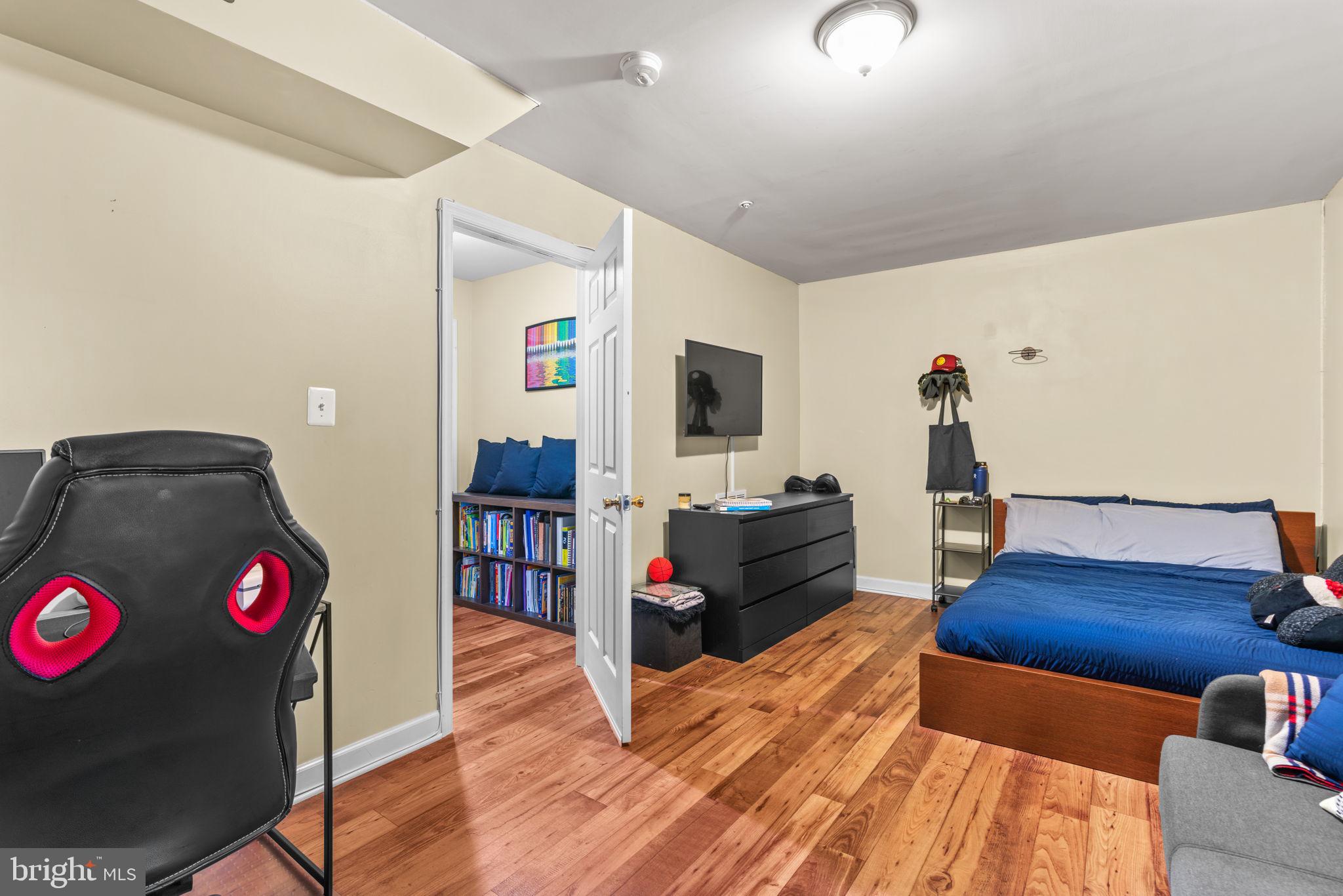 627 TRIPP CREEK COURT