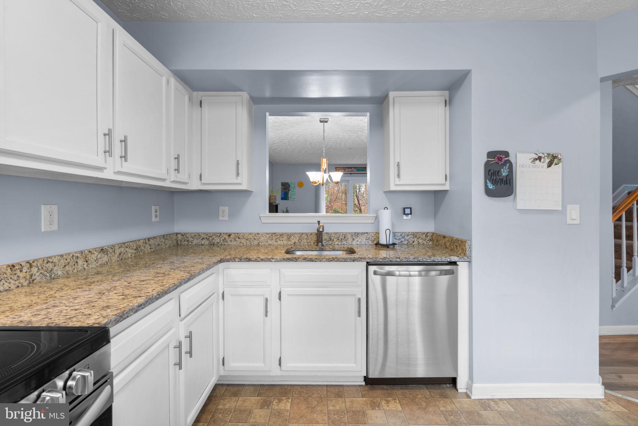 627 TRIPP CREEK COURT