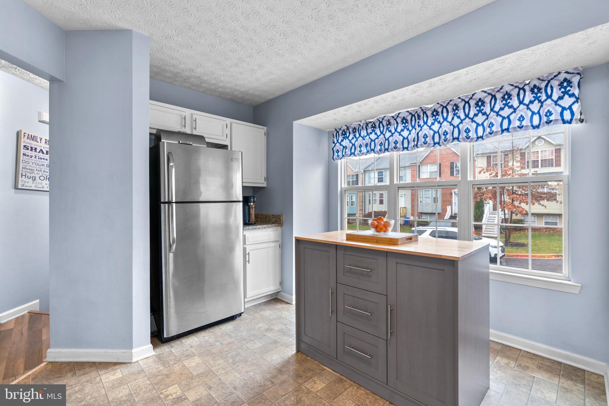 627 TRIPP CREEK COURT