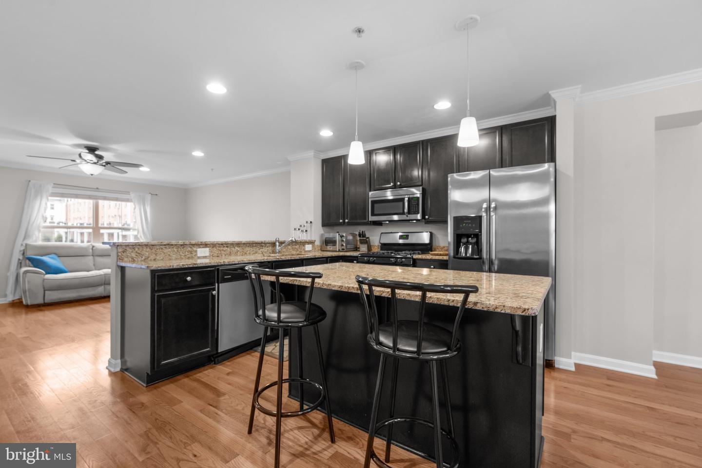 4642 DILLON PLACE
