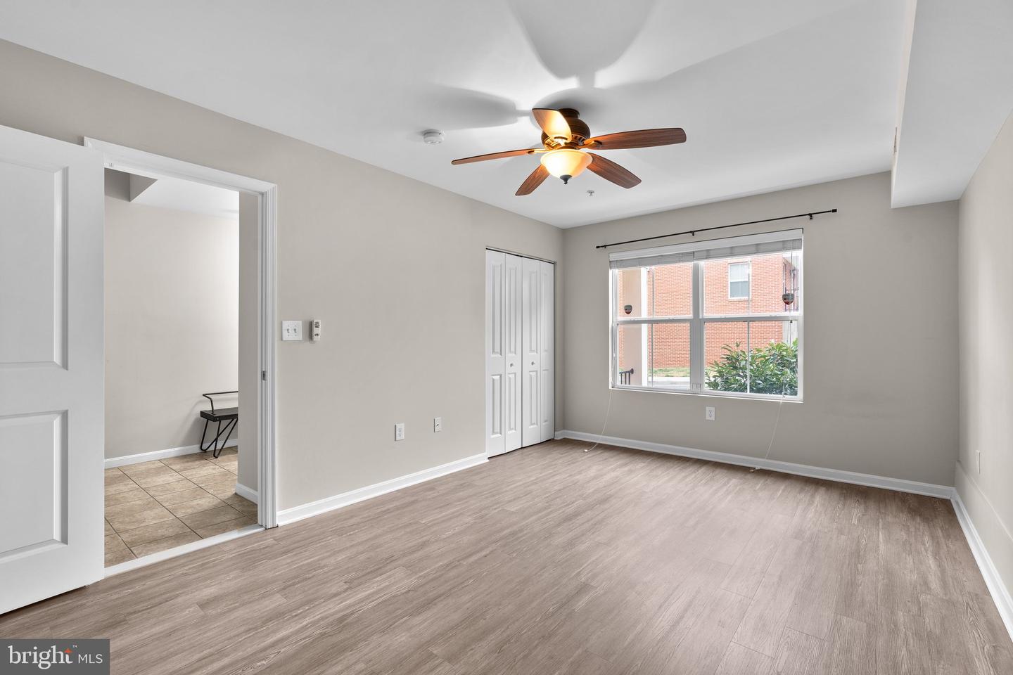 4642 DILLON PLACE