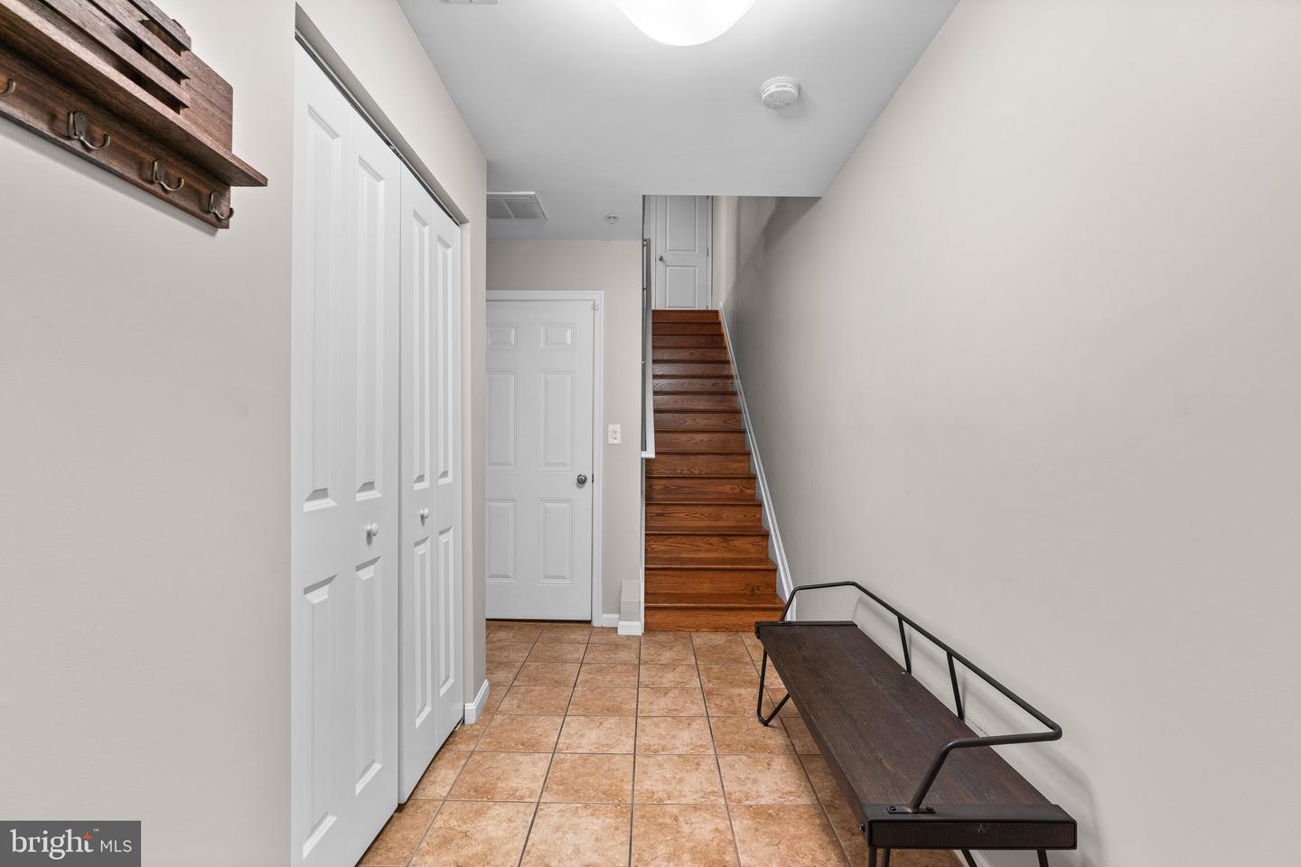 4642 DILLON PLACE