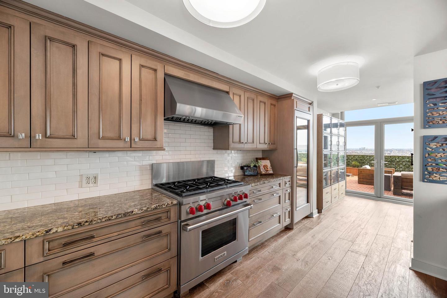 675 PRESIDENT STREET Unit: 2801