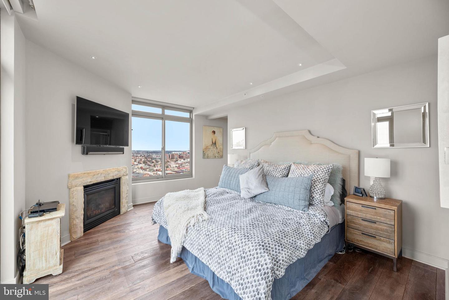 675 PRESIDENT STREET Unit: 2801