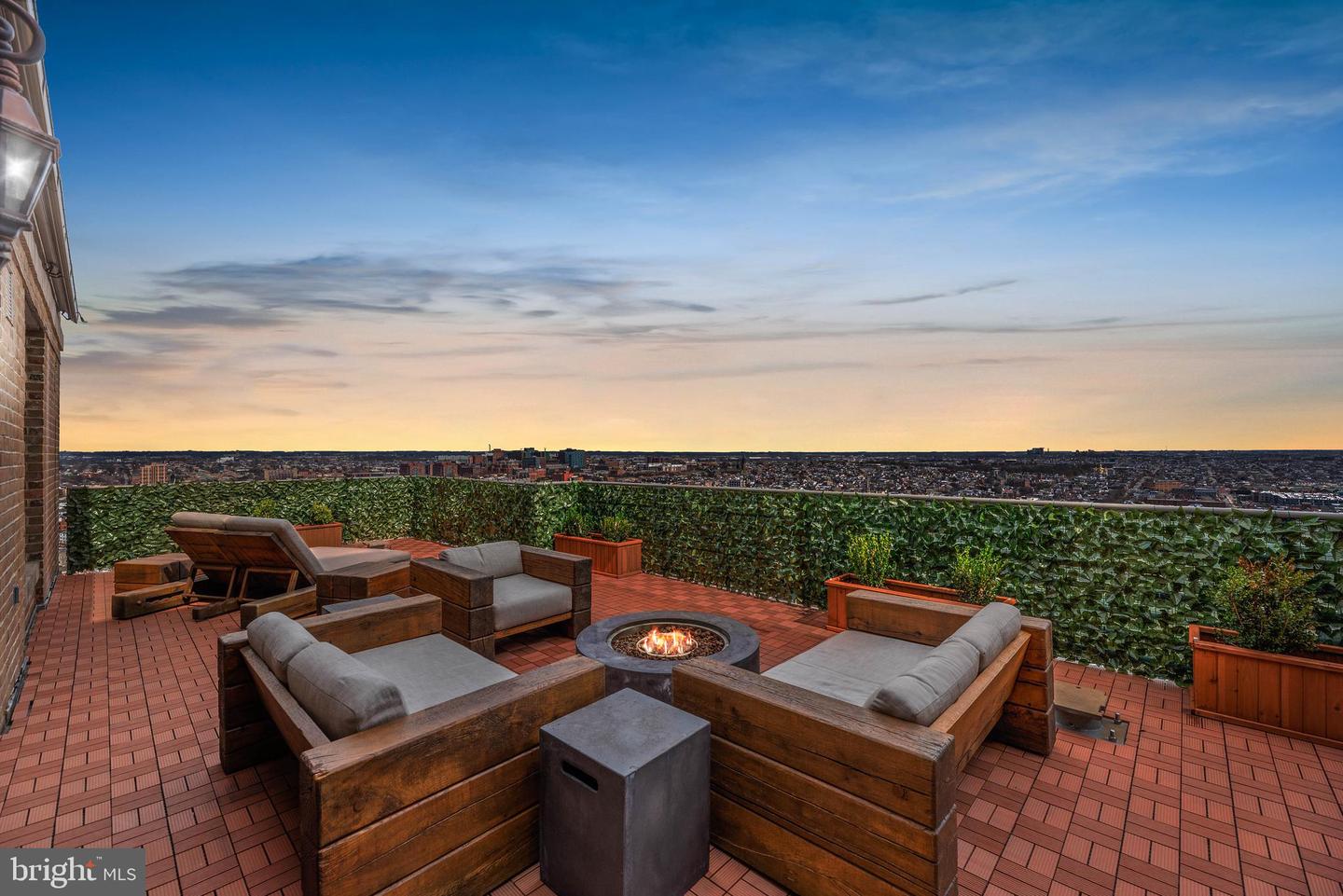 675 PRESIDENT STREET Unit: 2801