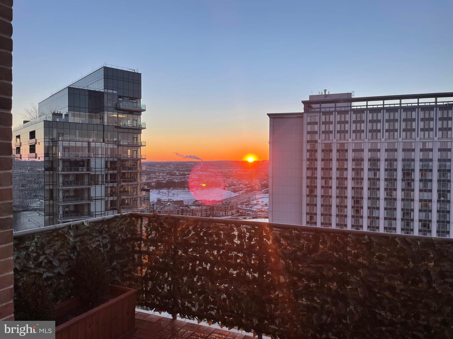 675 PRESIDENT STREET Unit: 2801