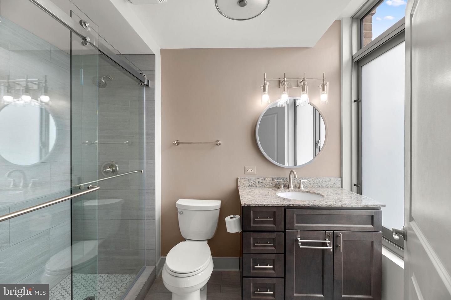 675 PRESIDENT STREET Unit: 2801