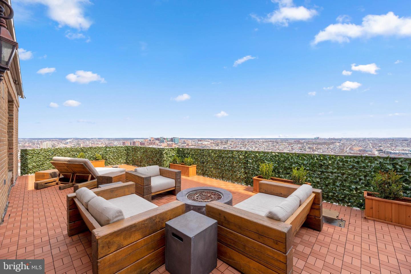 675 PRESIDENT STREET Unit: 2801