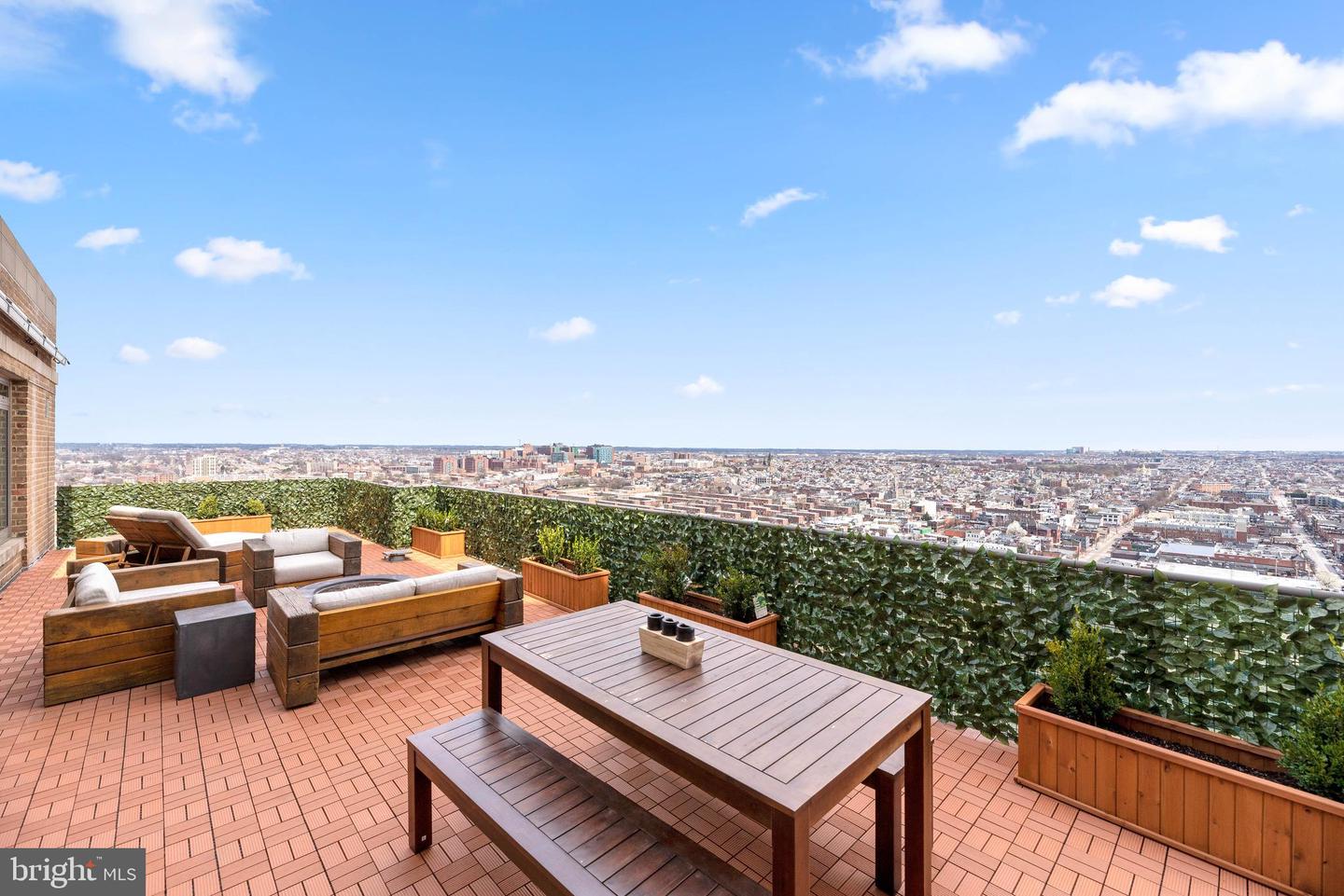 675 PRESIDENT STREET Unit: 2801