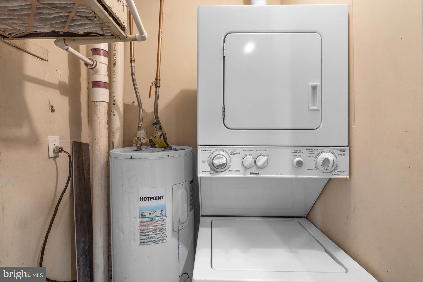 1912 MADISON AVENUE Unit: 301