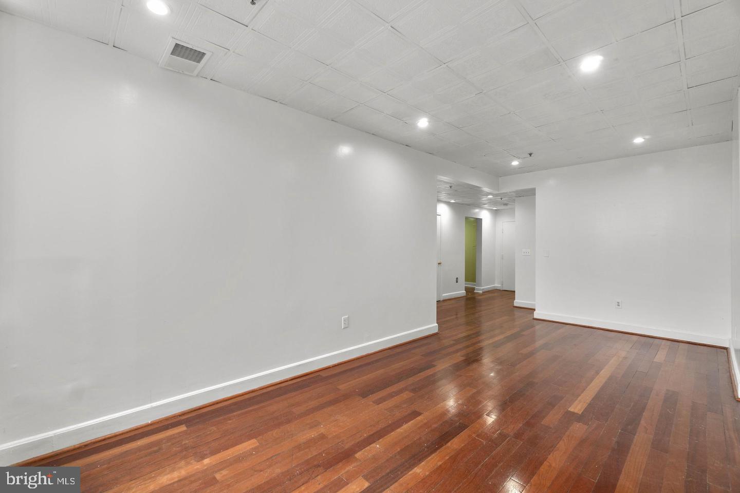 1912 MADISON AVENUE Unit: 301