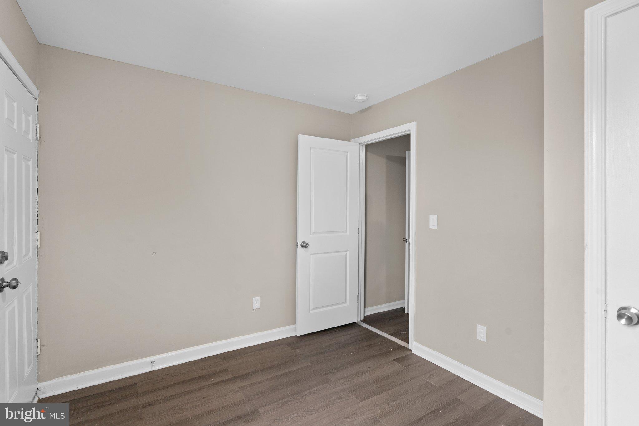 1544 N WOODYEAR STREET