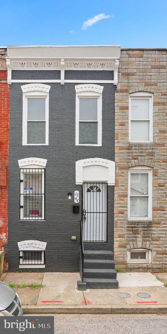 1544 N WOODYEAR STREET