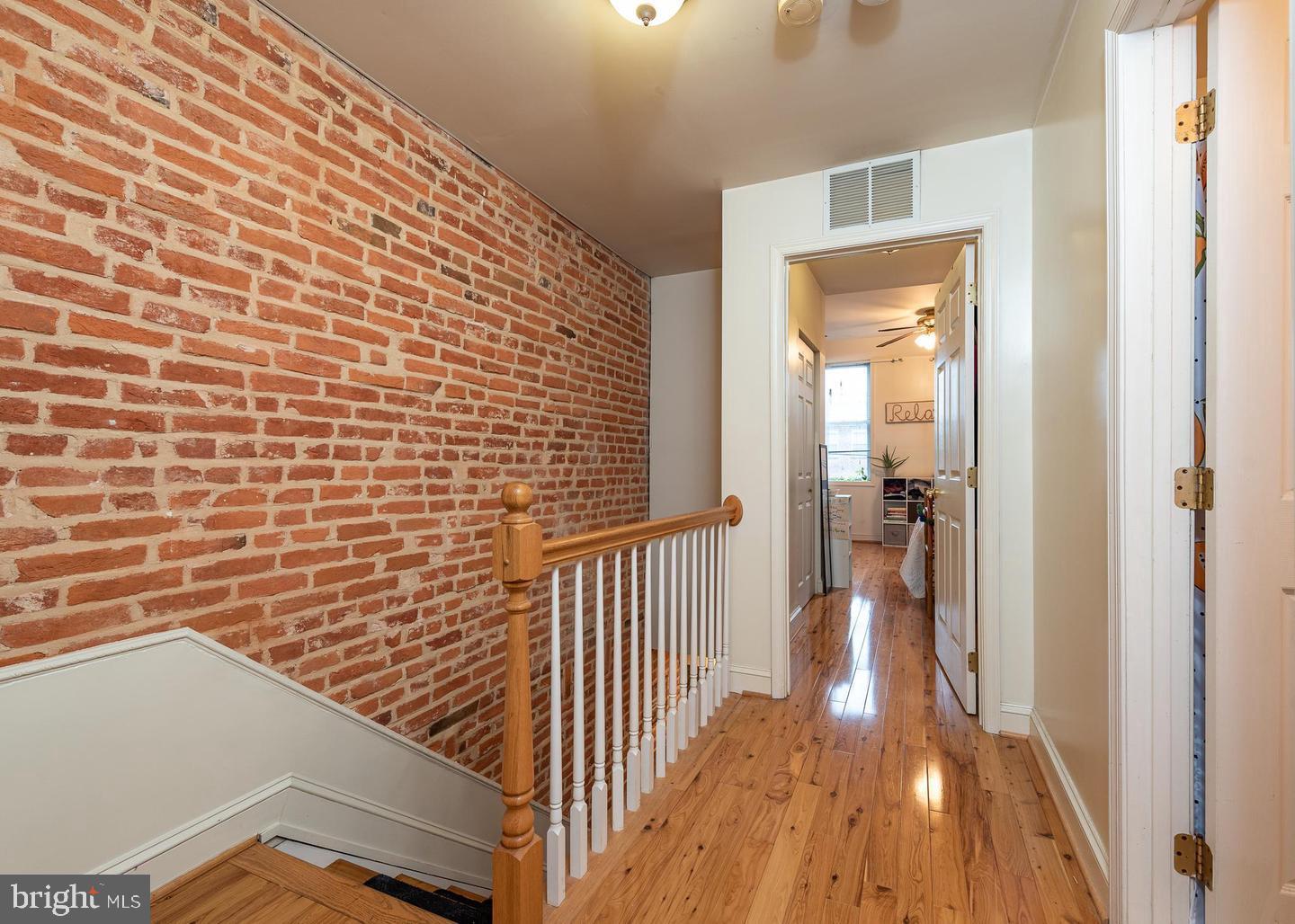 909 S Potomac STREET