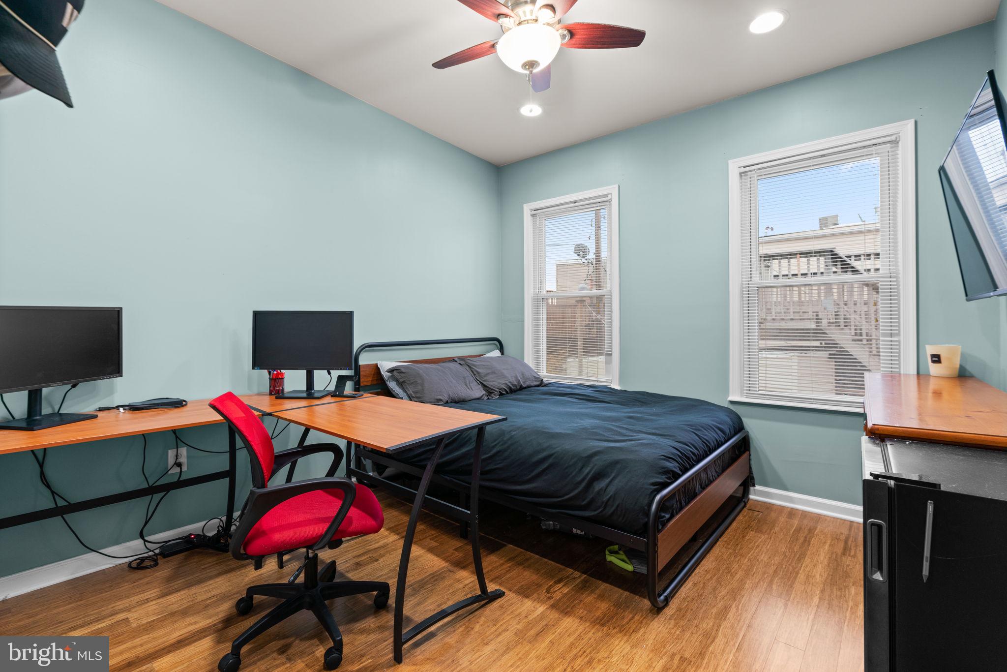 706 S Luzerne AVENUE