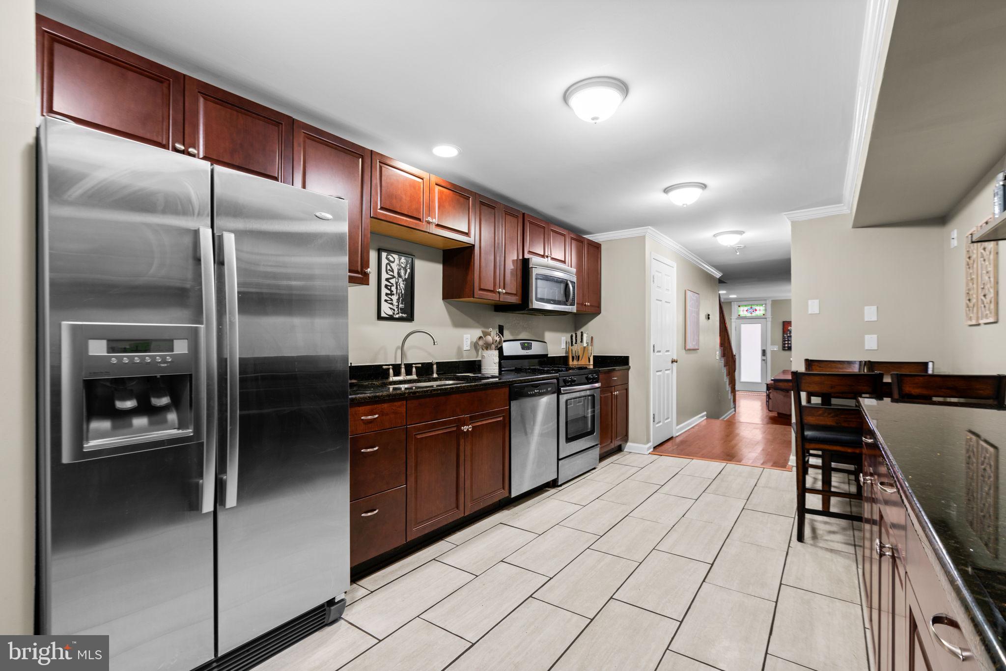 706 S Luzerne AVENUE