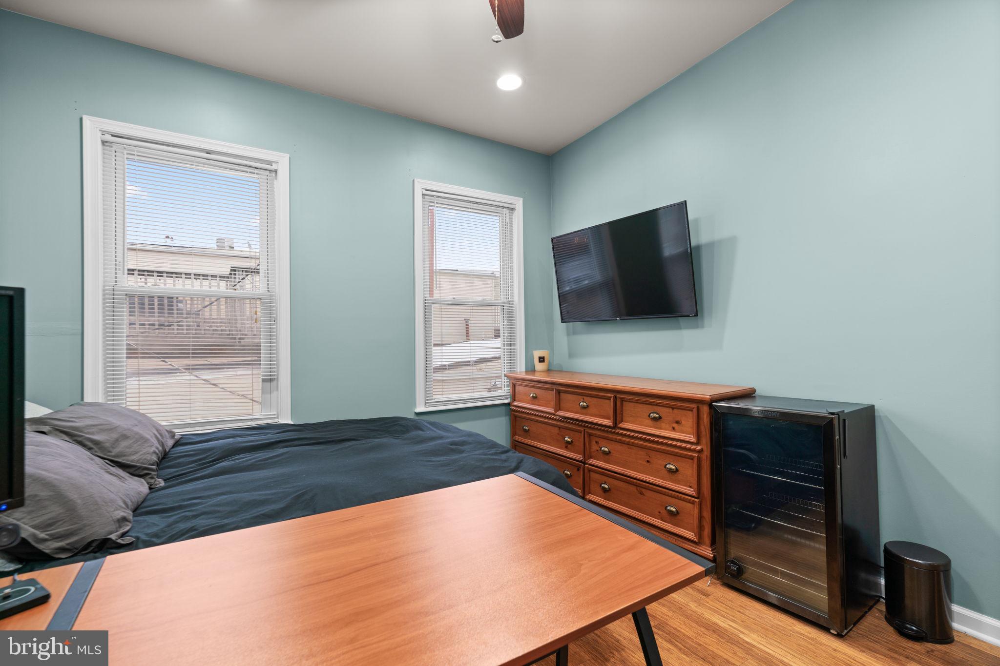 706 S Luzerne AVENUE