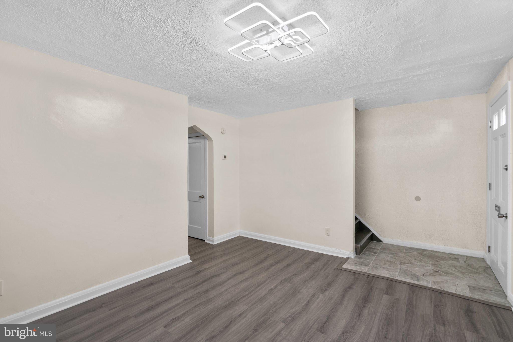 5032 Pembridge AVENUE