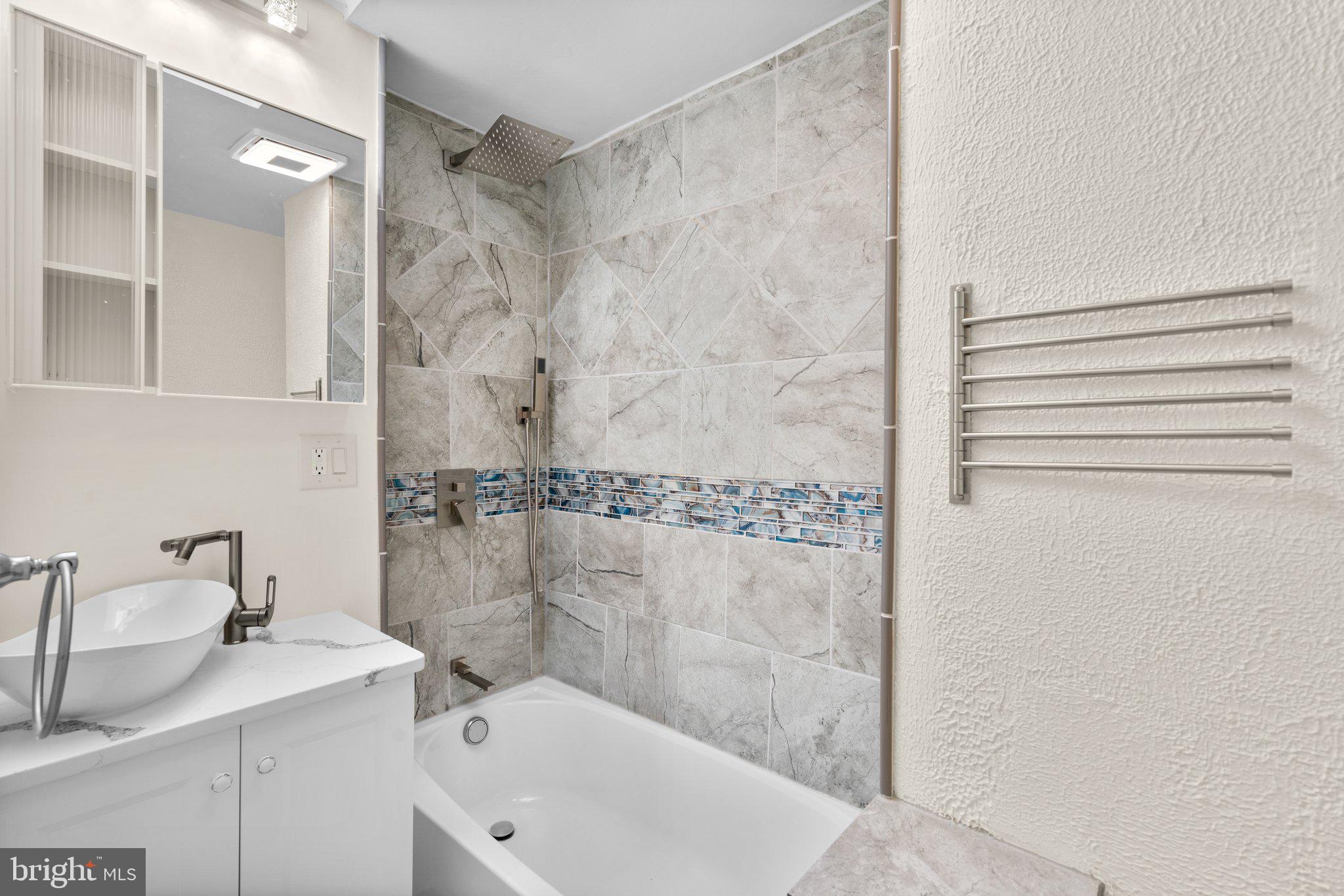 5032 Pembridge AVENUE