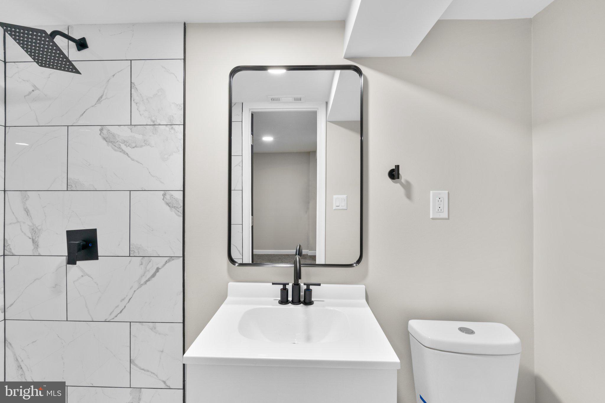 3004 Grantley AVENUE