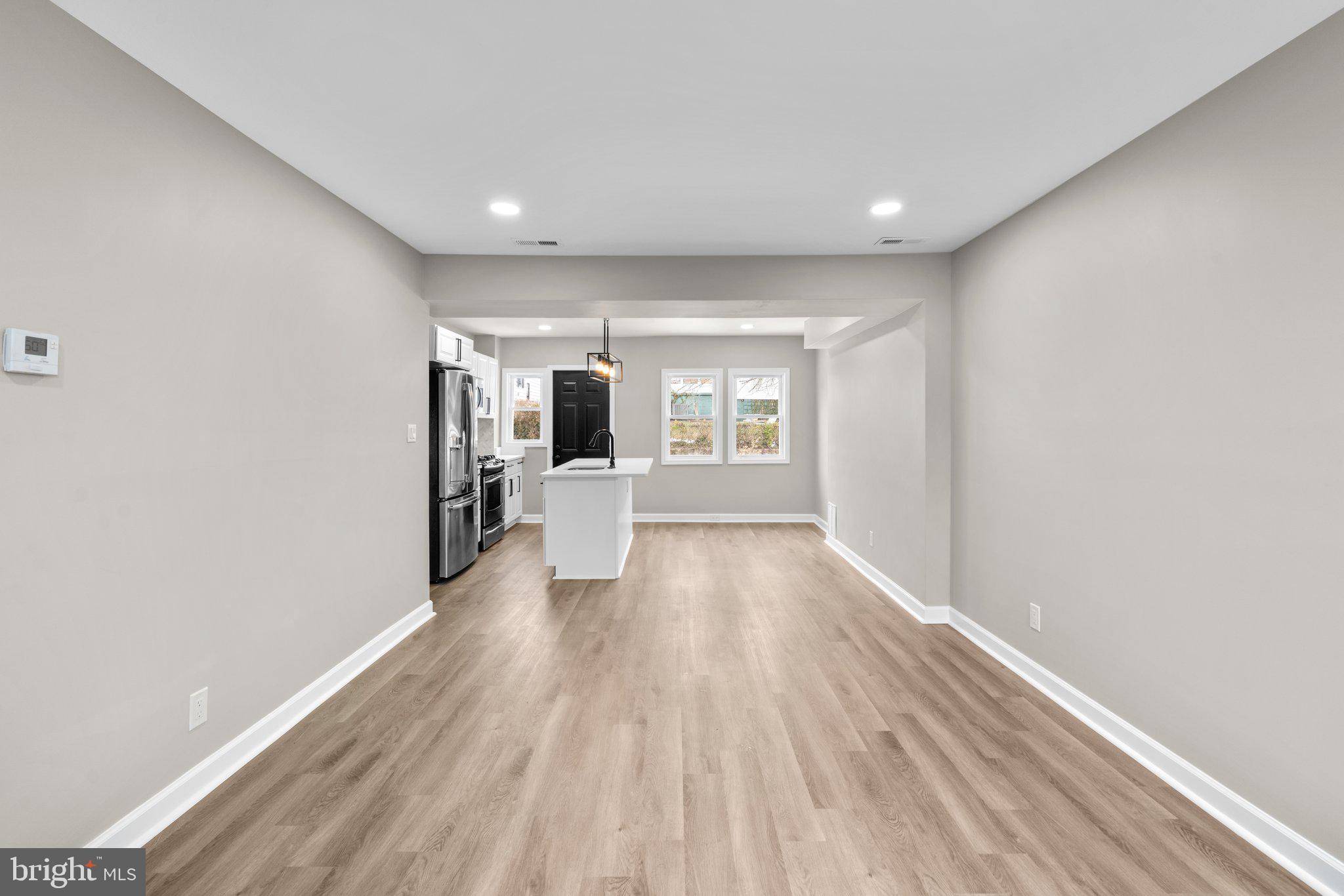 3004 Grantley AVENUE