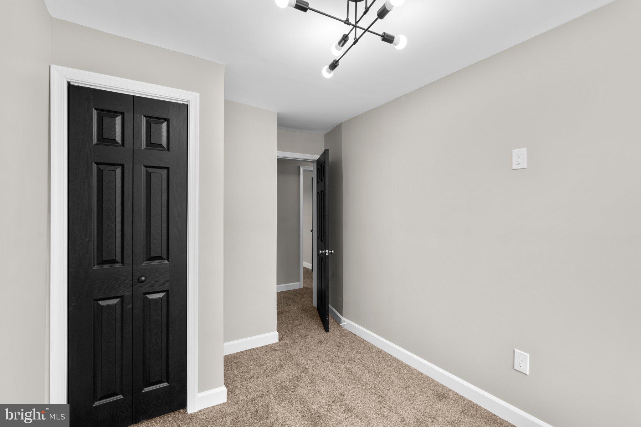 3004 Grantley AVENUE