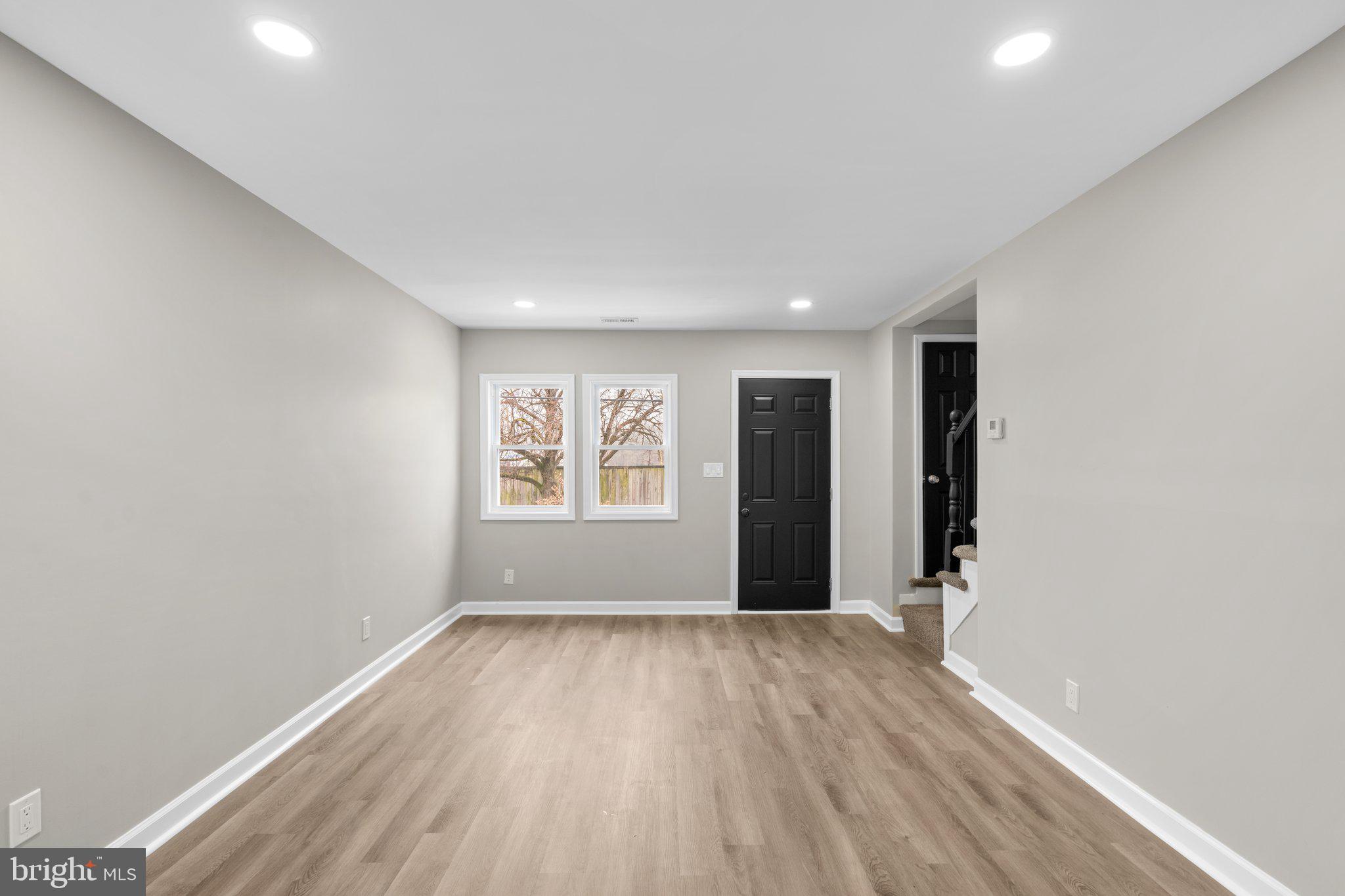 3004 Grantley AVENUE