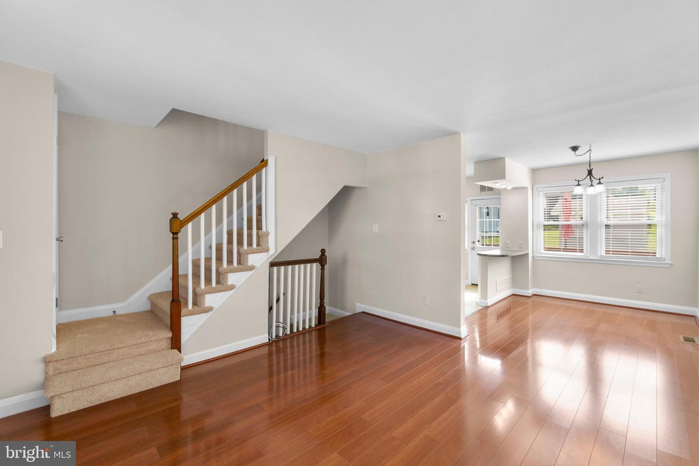 4306 NEWPORT AVE