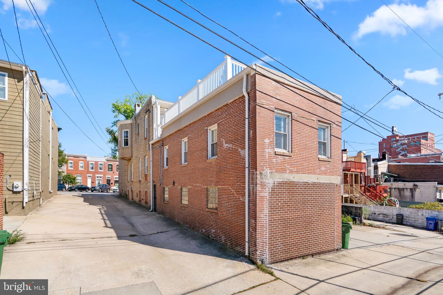 820 S Conkling St