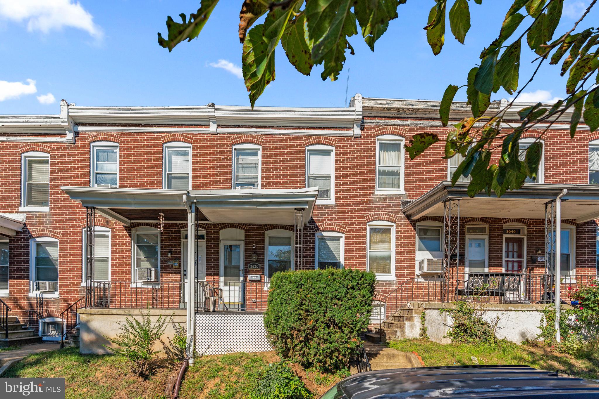 3036 Mathews St