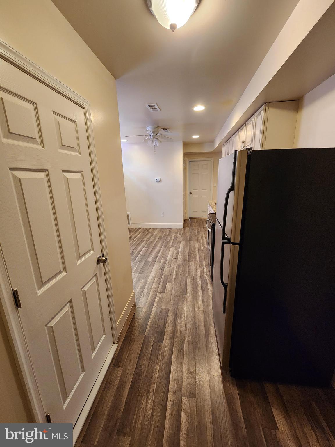 1420 N LUZERNE AVE #2