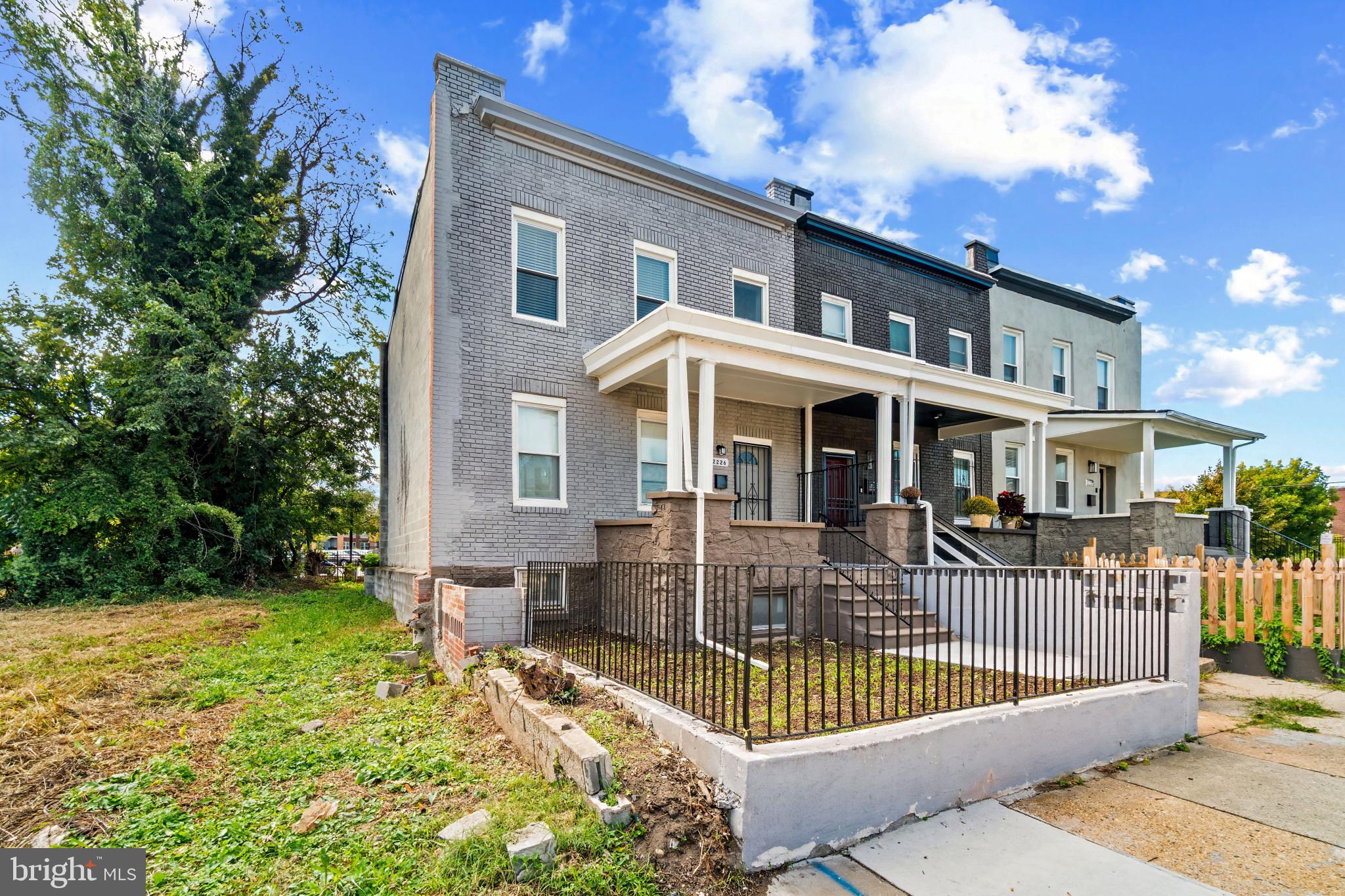 2226 N MONROE STREET N