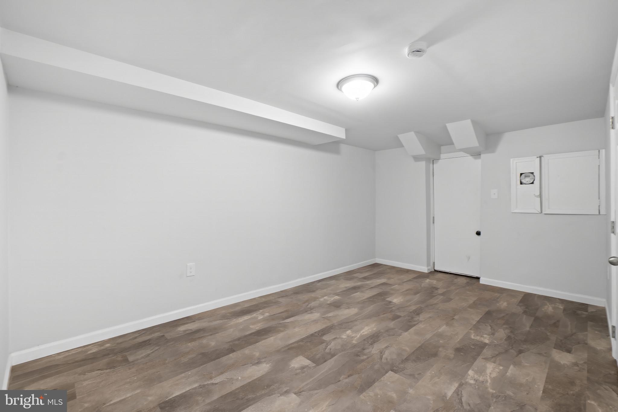 2226 N MONROE STREET N