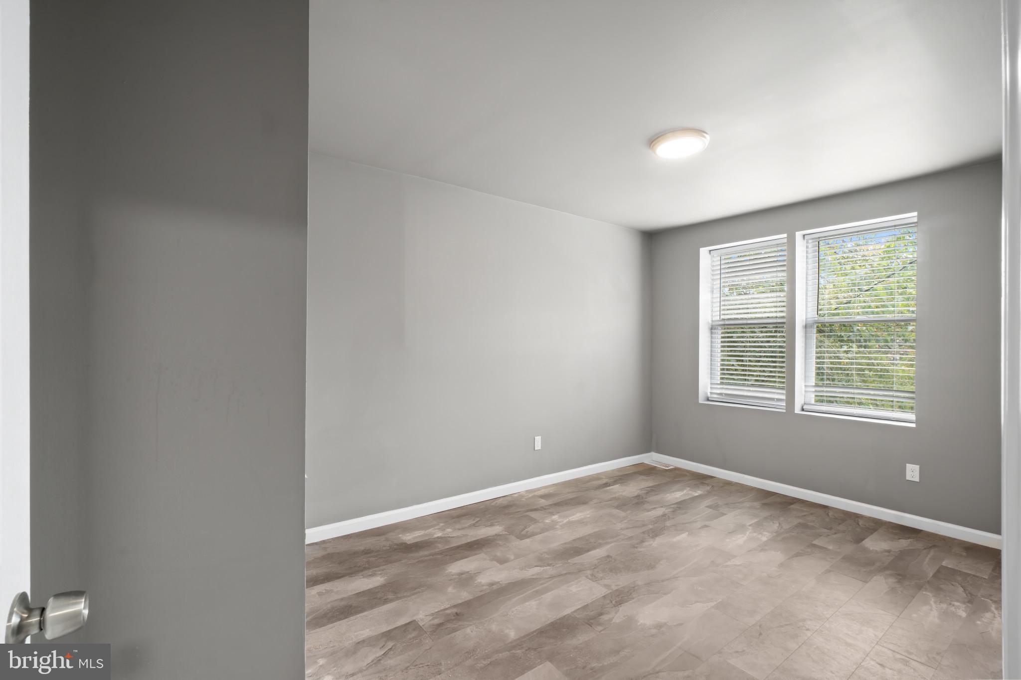 2226 N MONROE STREET N