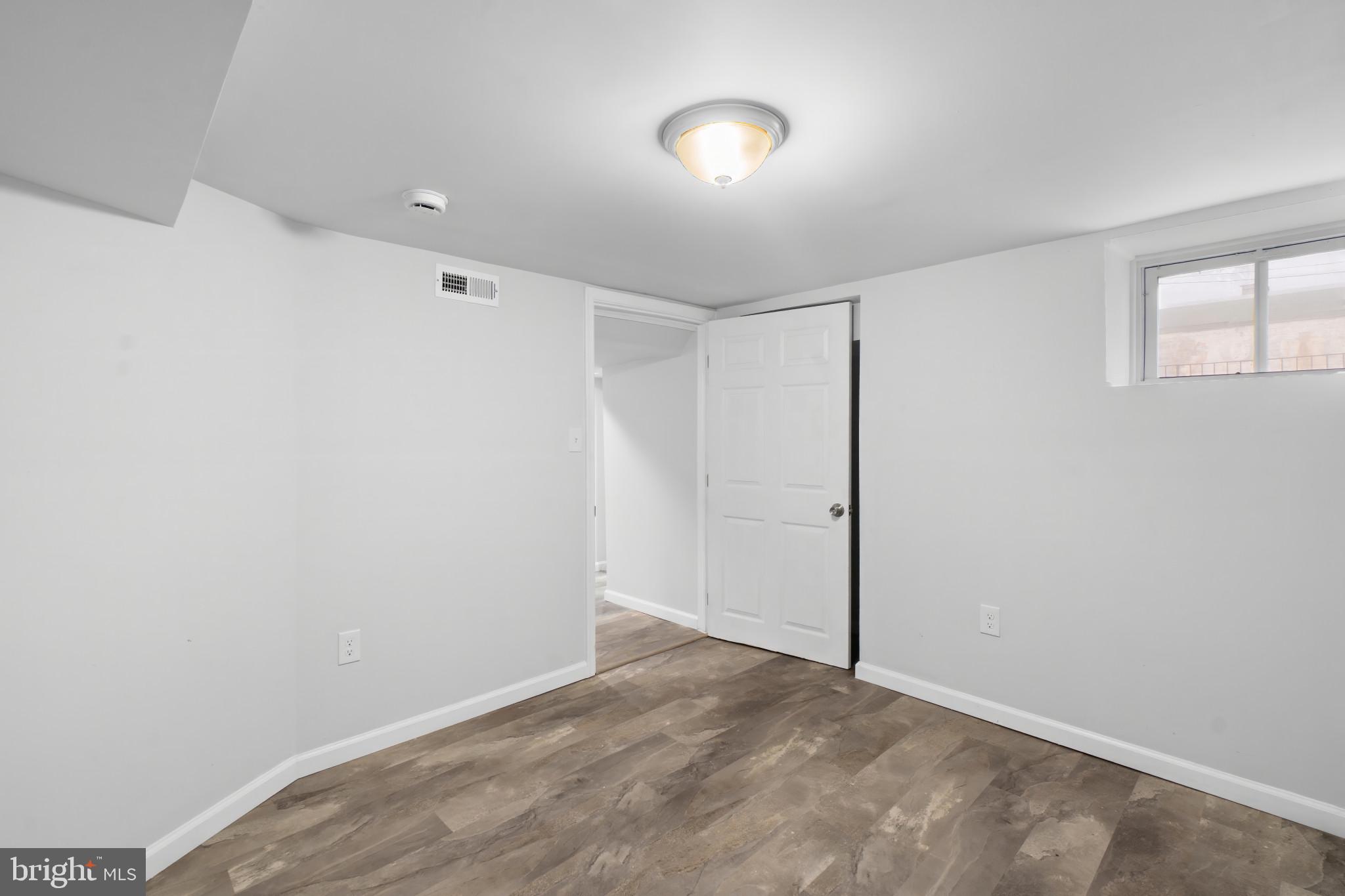 2226 N MONROE STREET N