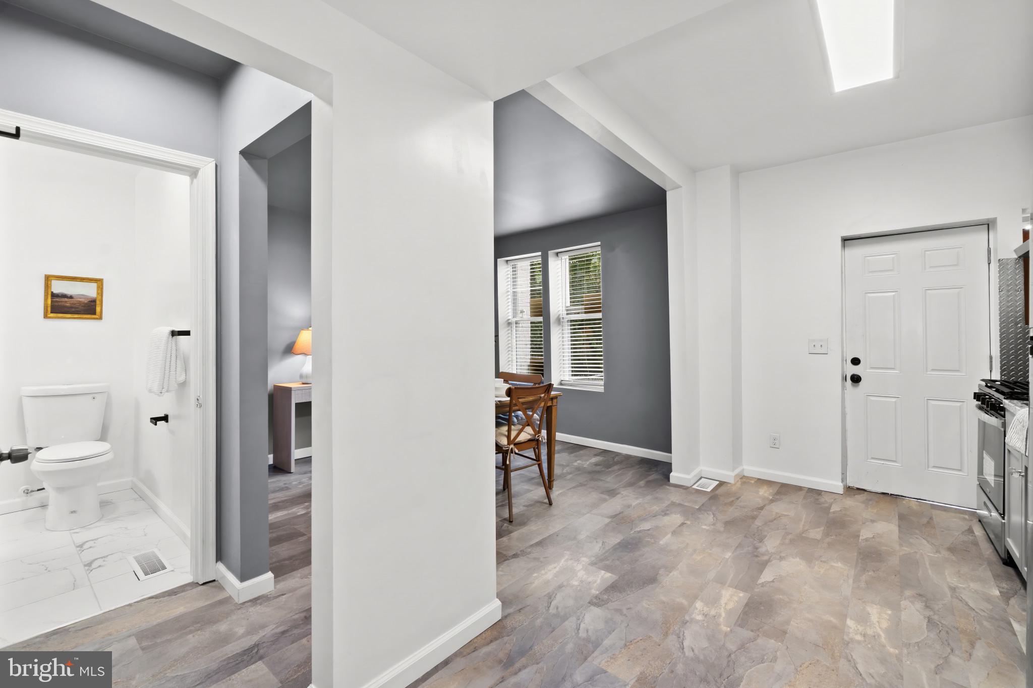 2226 N MONROE STREET N