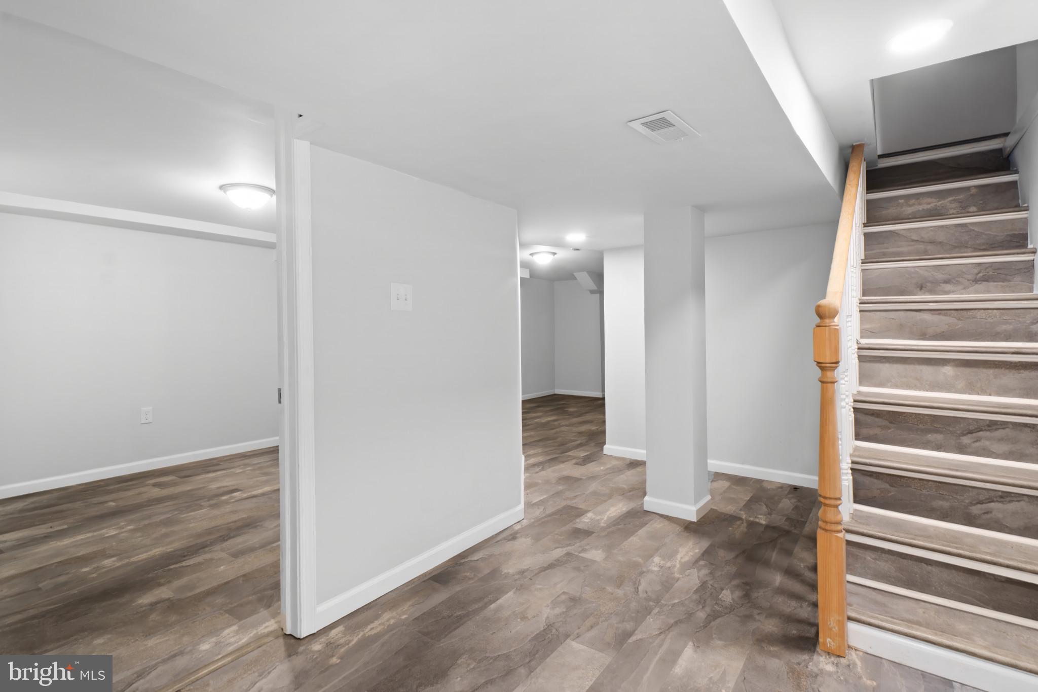 2226 N MONROE STREET N