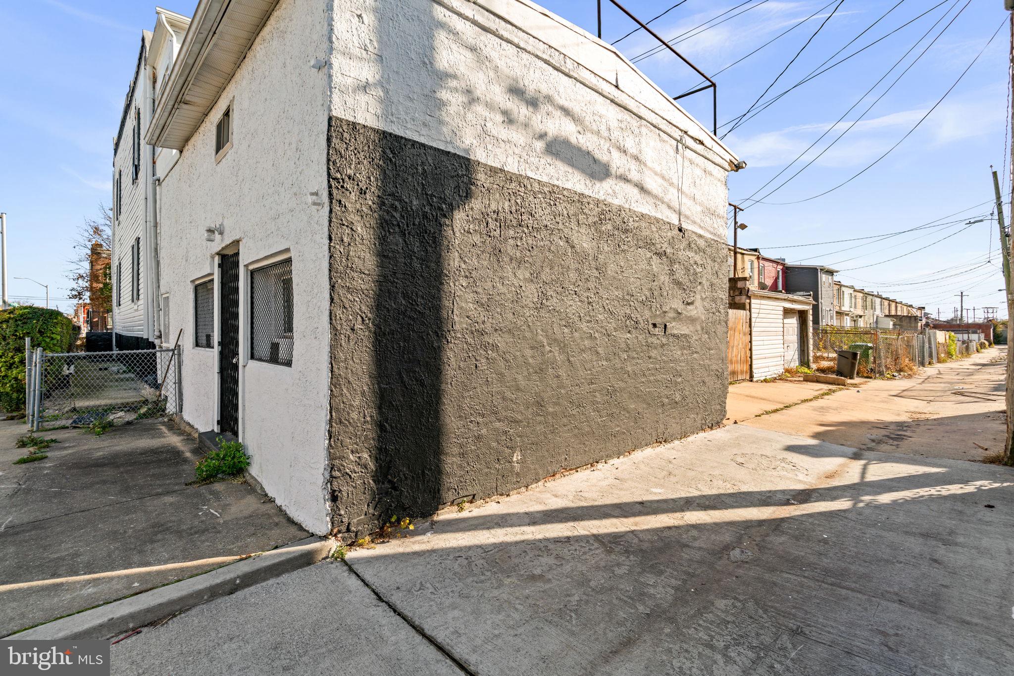 1542 APPLETON STREET