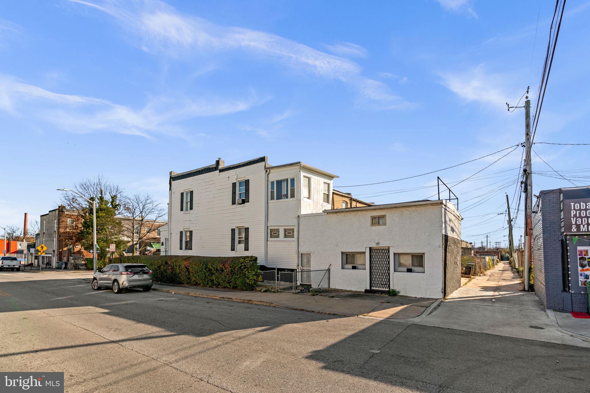 1542 APPLETON STREET