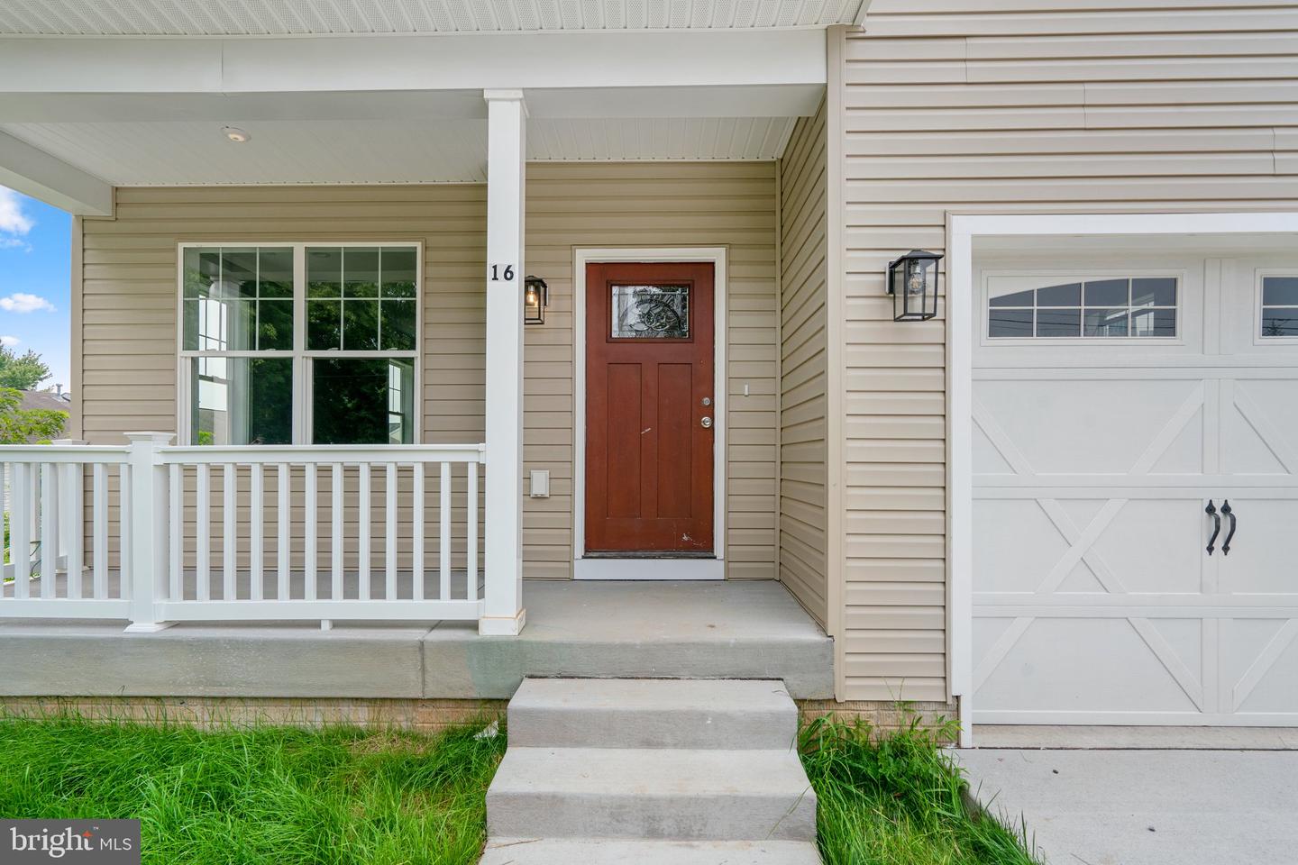 16 WALK AVENUE