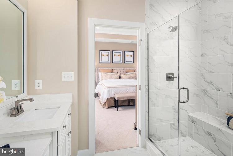 239 HICKORY HOLLOW COURT