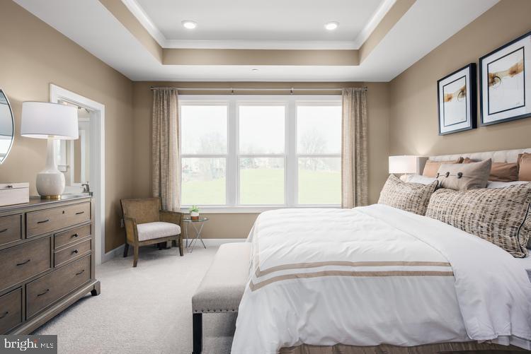 229 HICKORY HOLLOW COURT