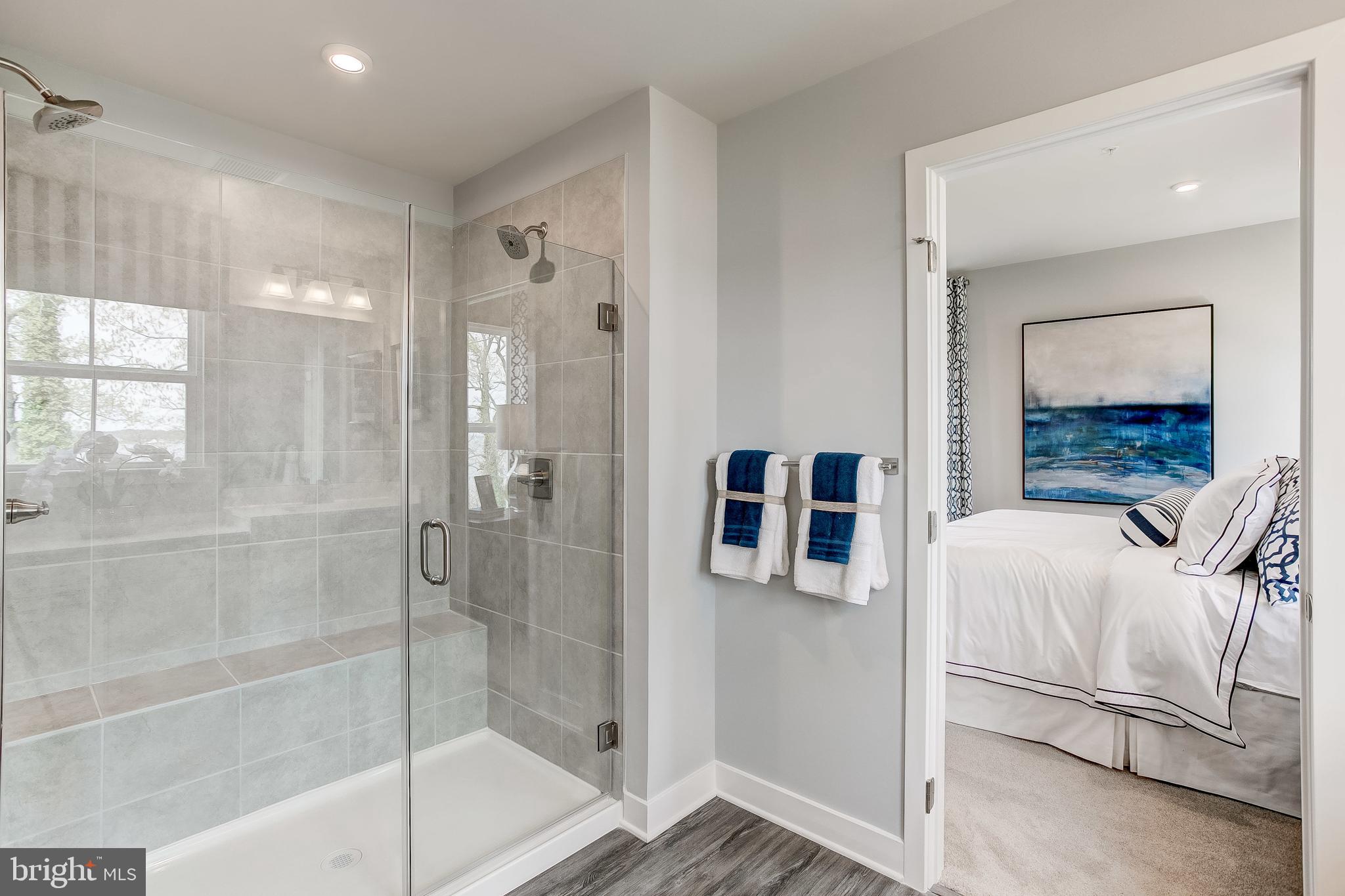 225 HICKORY HOLLOW COURT