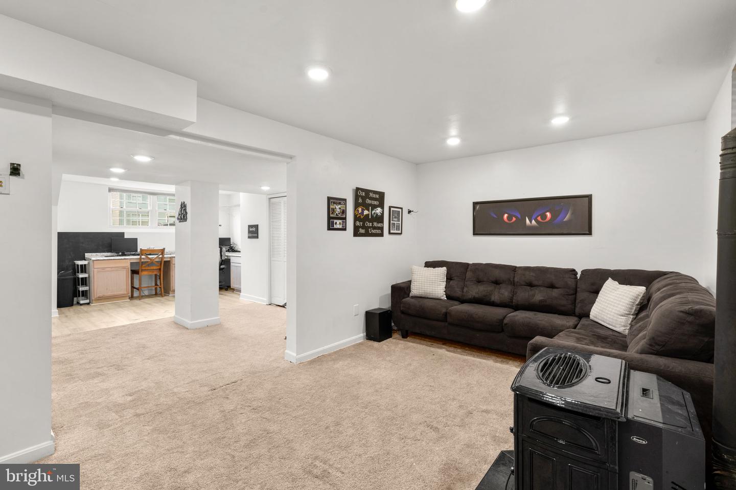 230 OAK LEAF WAY