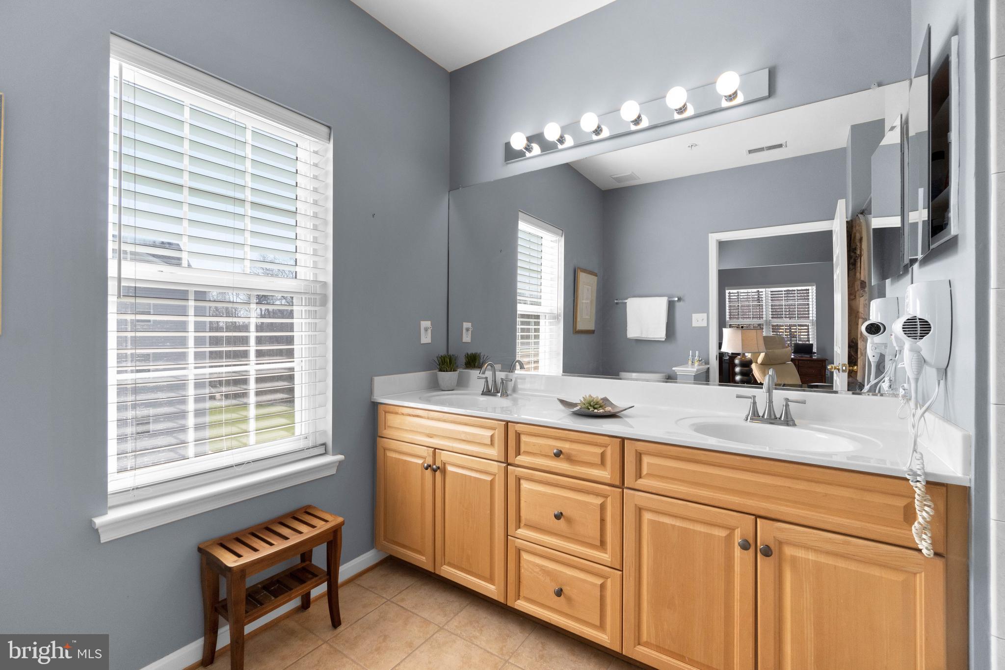 383 HOPKINS LANDING DRIVE Unit: 383