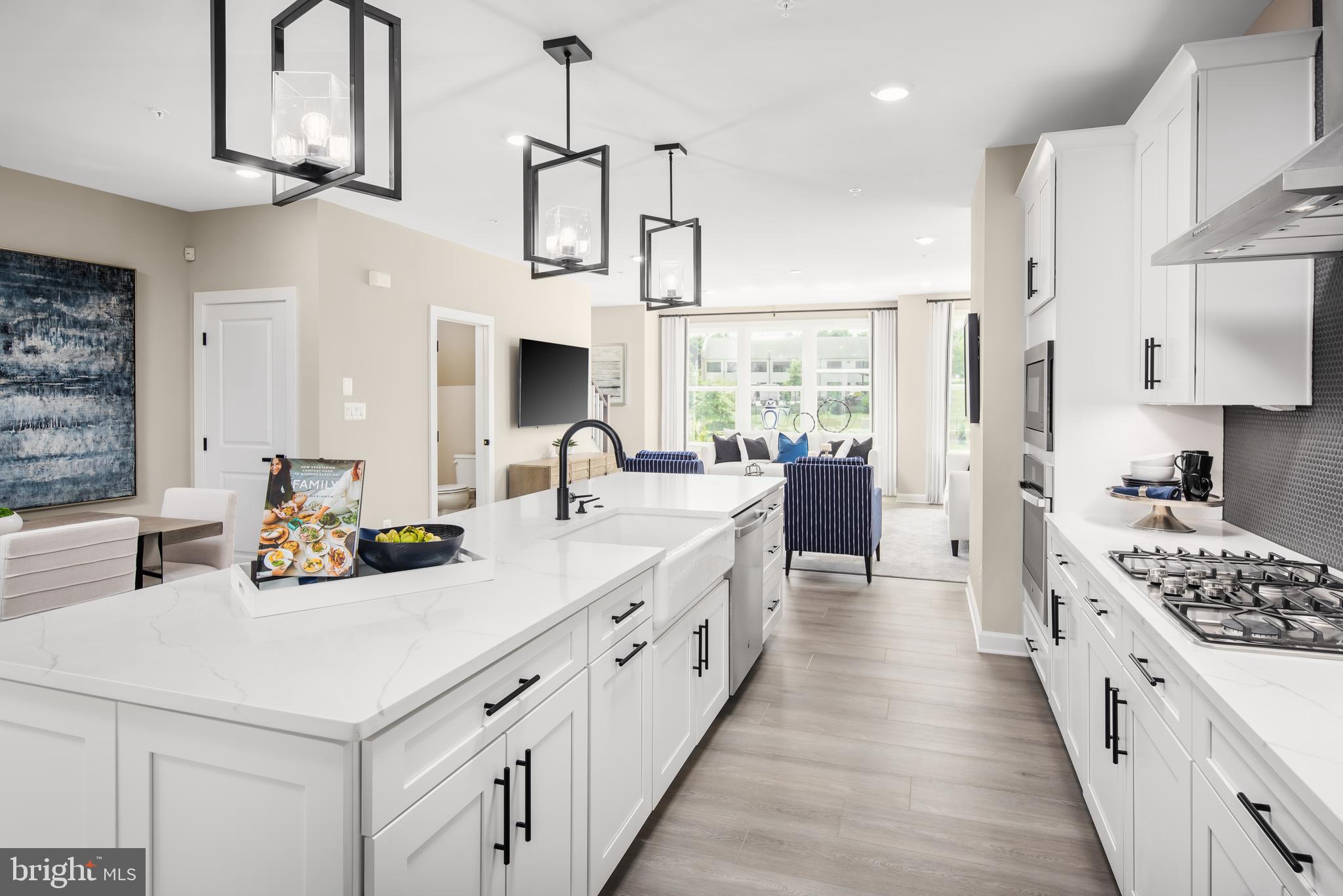 13807 HUNT VALLEY COURT